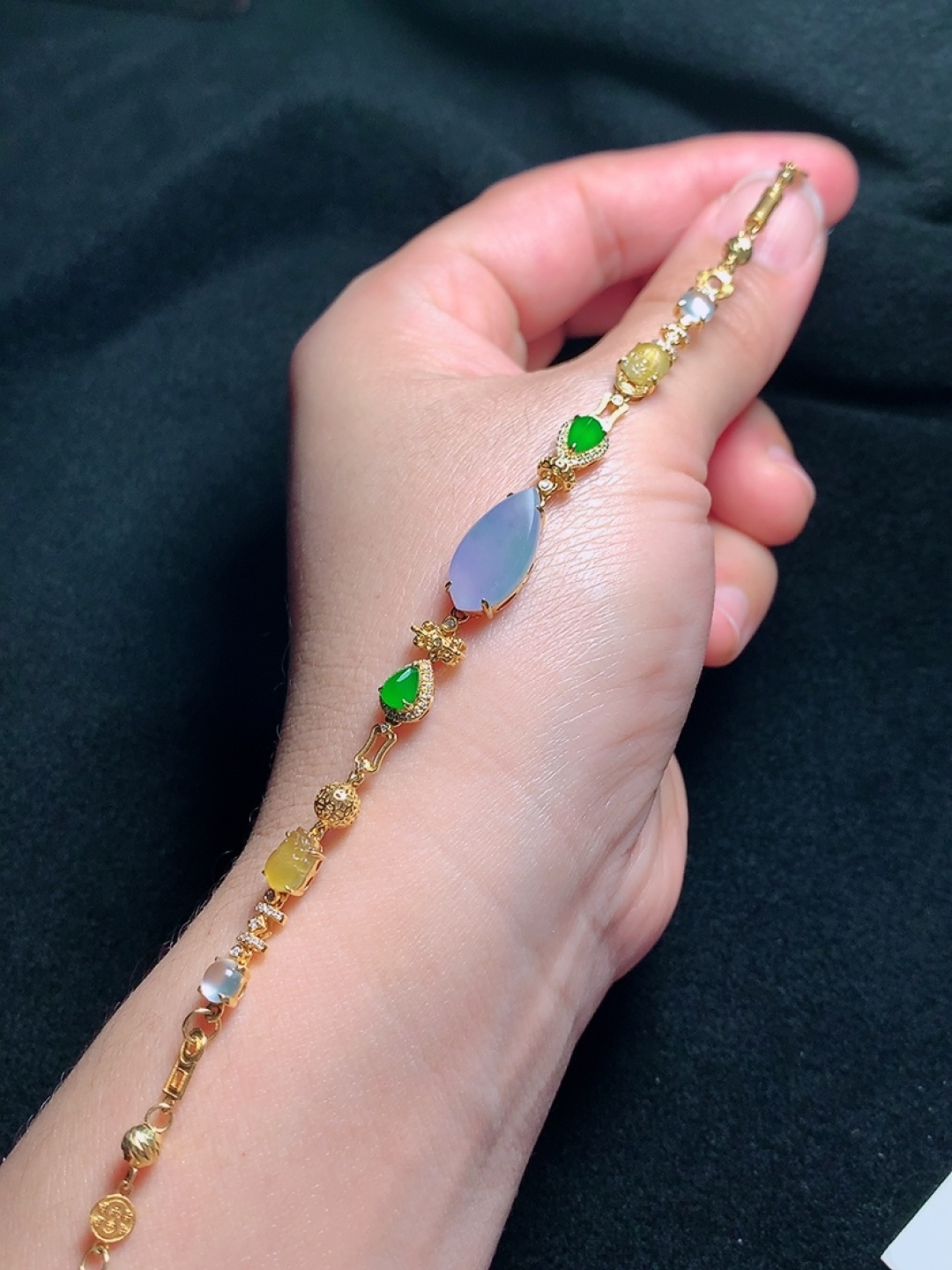 ️18k金镶嵌冰种紫色水滴手链，种老水头好，又冰又润，饱满：17.1/8/4.9mm裸石：16.1