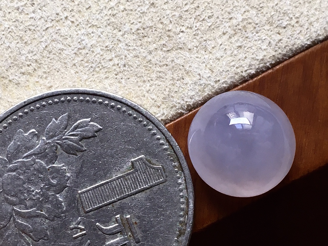 ️ 粉紫圆蛋面，紫色漂亮，玉质细腻起胶感，无裂，尺寸11.3/7