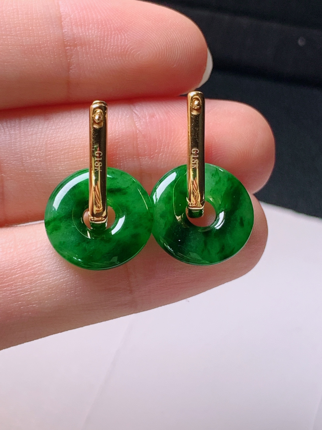 ️ 冰辣绿甜甜圈耳坠，无裂色辣水润，裸石13.8-2.9