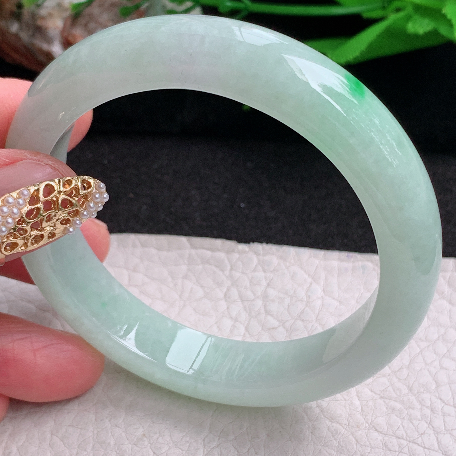 ee实拍55.5*12.3*8.2平安镯 缅甸翡翠a货手镯果绿女款正圈玉镯子