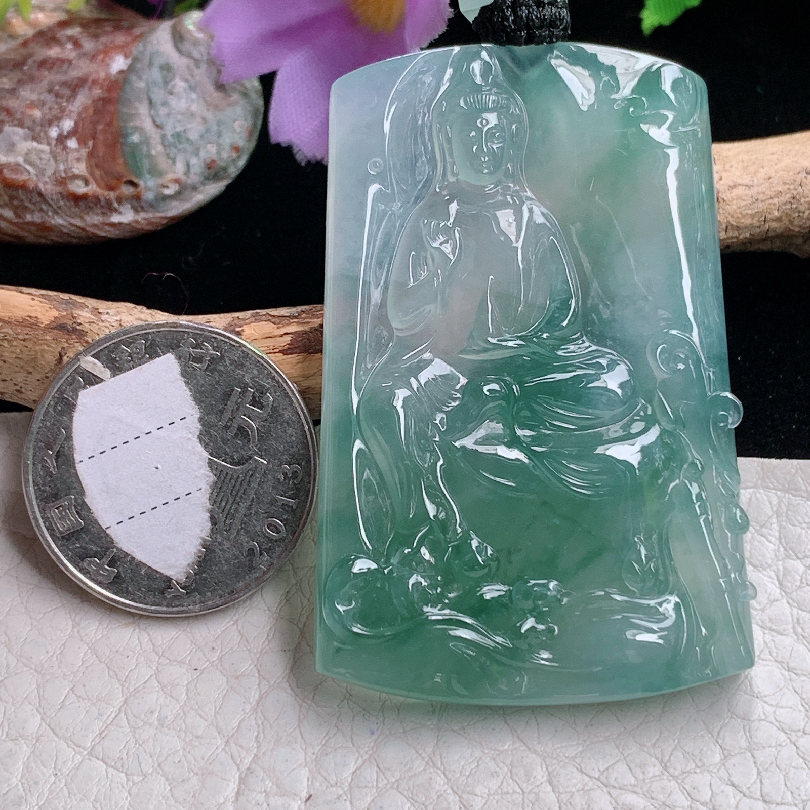 yl实拍55*36.2*6.2缅甸翡翠糯雕冰飘花玉观音玉吊坠 玉挂件