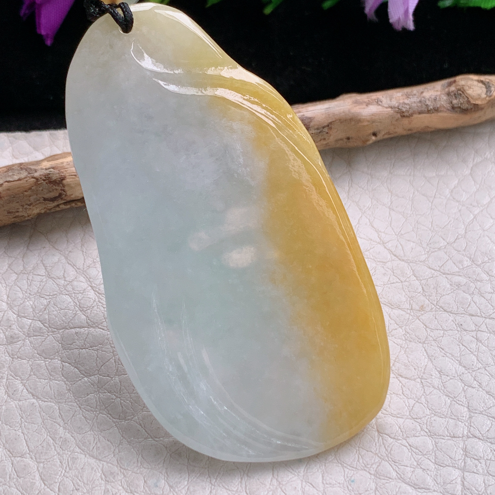 t实拍63.5*35*6缅甸翡翠A货精雕冰双彩水灵九尾孤玉吊坠 玉挂件