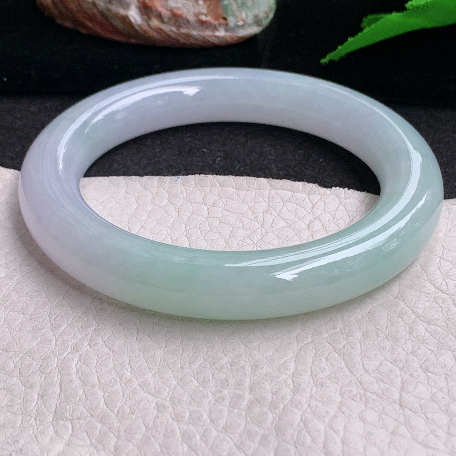 xc实拍57*11*11.5美人镯 缅甸翡翠a货手镯春带彩女款圆条玉镯子