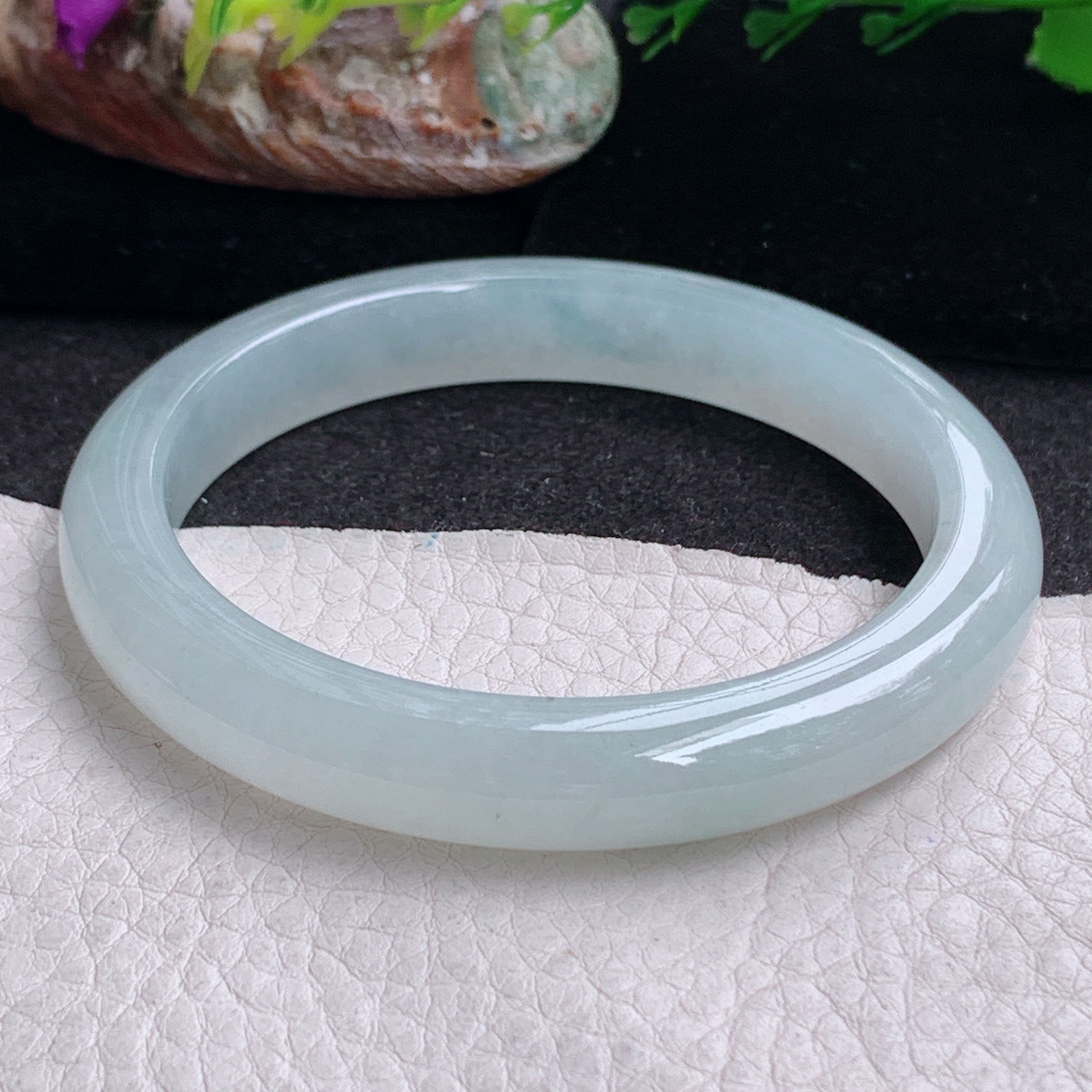 n实拍55.5*9.5*7.6平安镯 缅甸翡翠a货手镯纯美起光正圈玉镯子