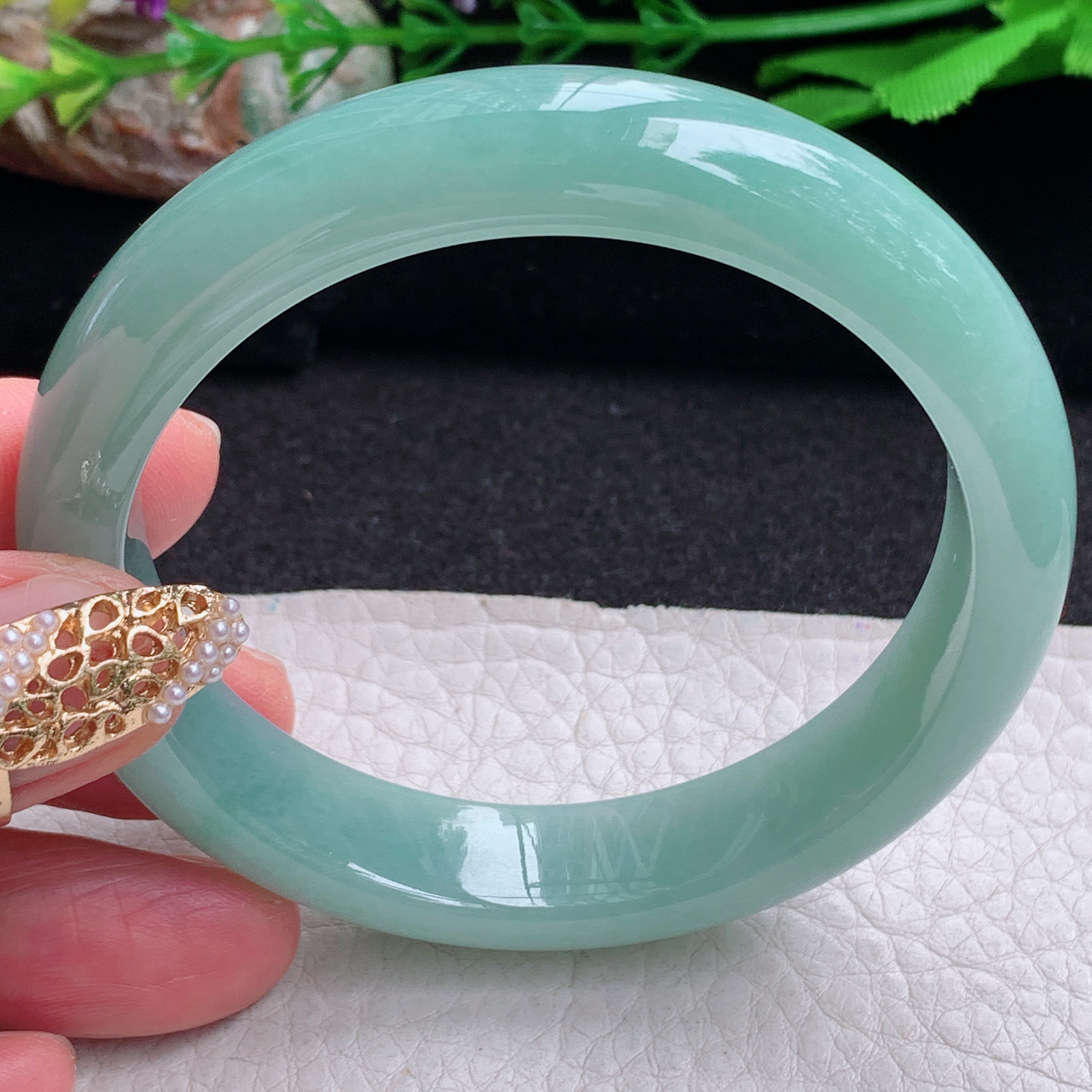 js实拍56*12.3*8平安镯 缅甸翡翠a货手镯水润满绿正圈玉镯子