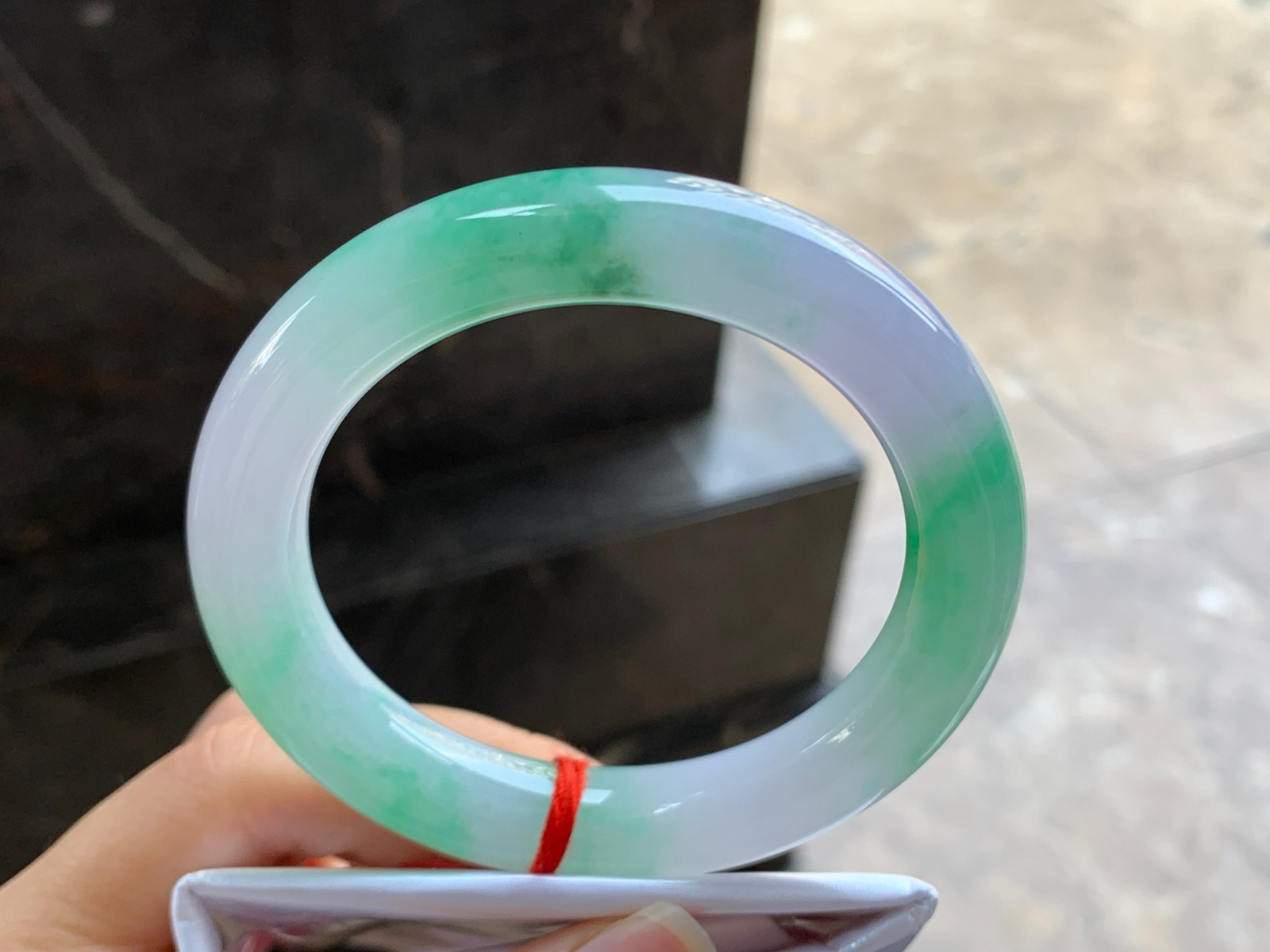 57-11.7

春带彩圆条手镯^_^颜色鲜艳