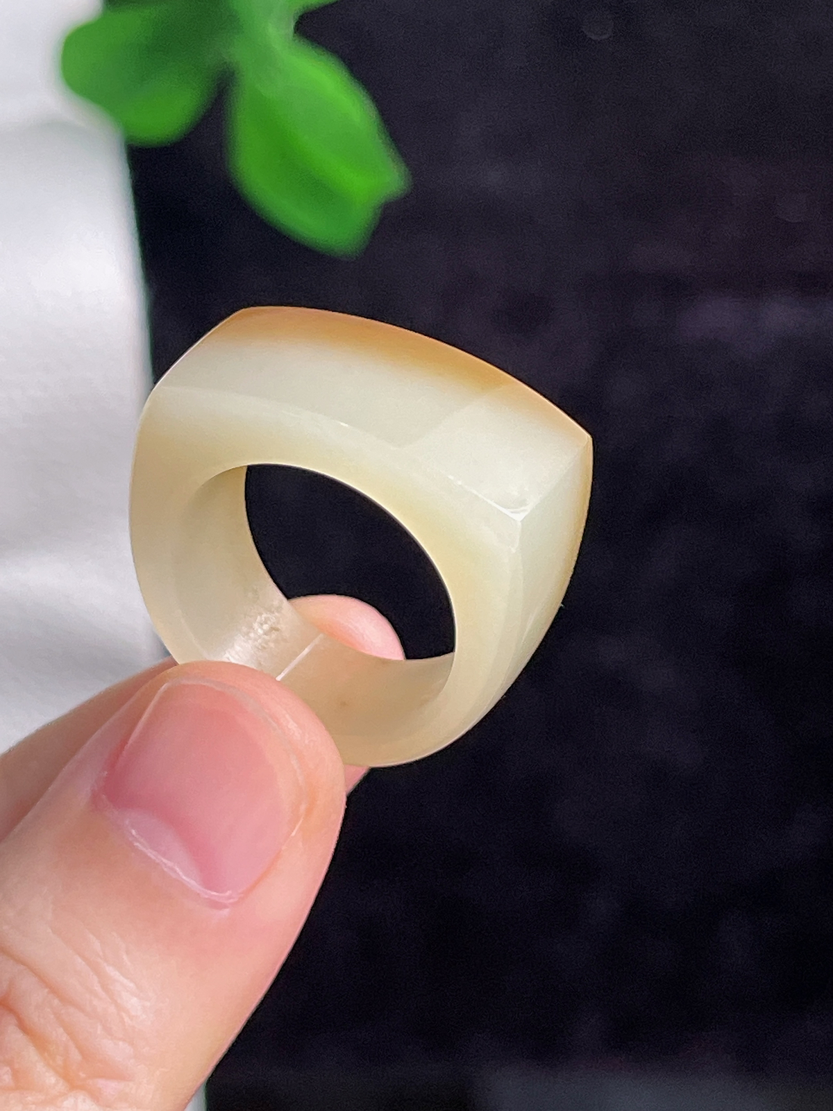 和田玉糖玉马鞍指环