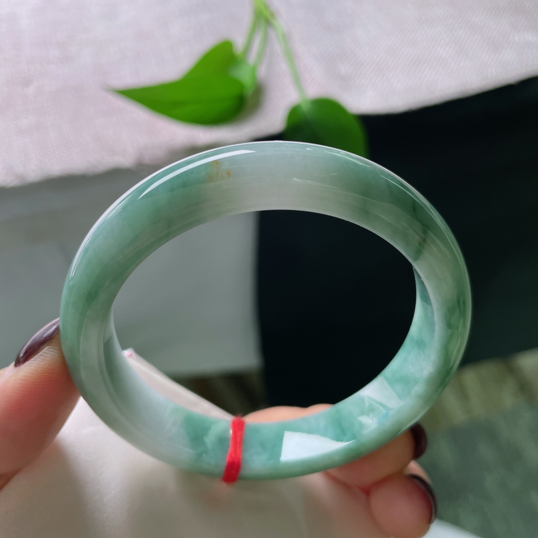 55.8/11.8/7.5，飘花正圈，沉鱼落雁，闭月羞花，水润，种老，有纹，ss50770a