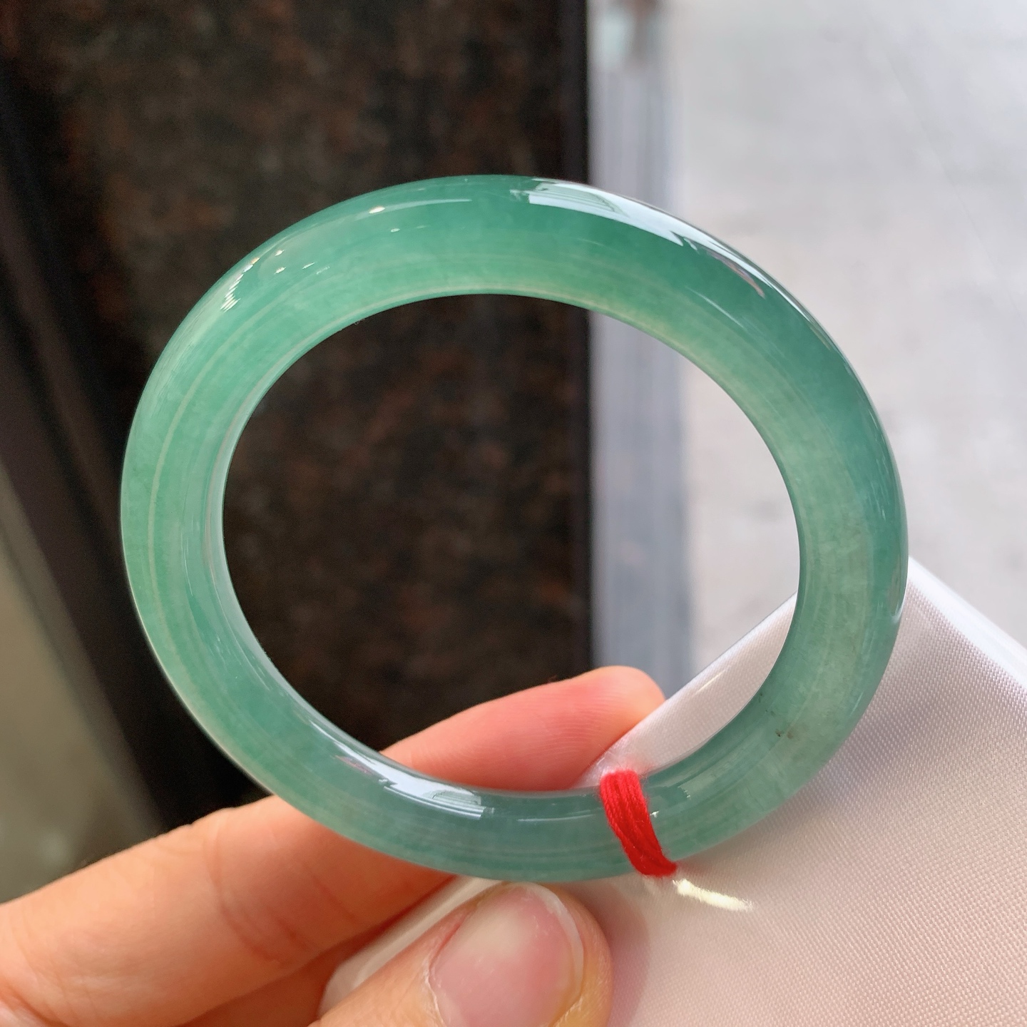 圆条冰油，无裂，尺寸：50/8.3，冰润