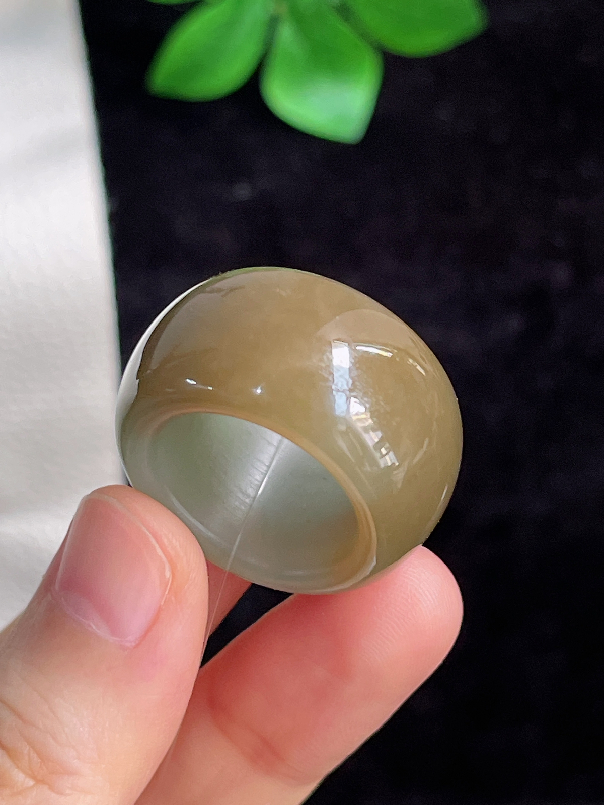 和田玉宽版指环