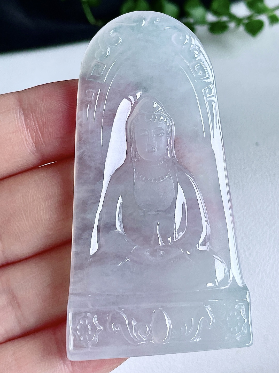 冰观音牌吊坠，缅甸，无裂，性比高，68.4/35.8/4.4，23.5克