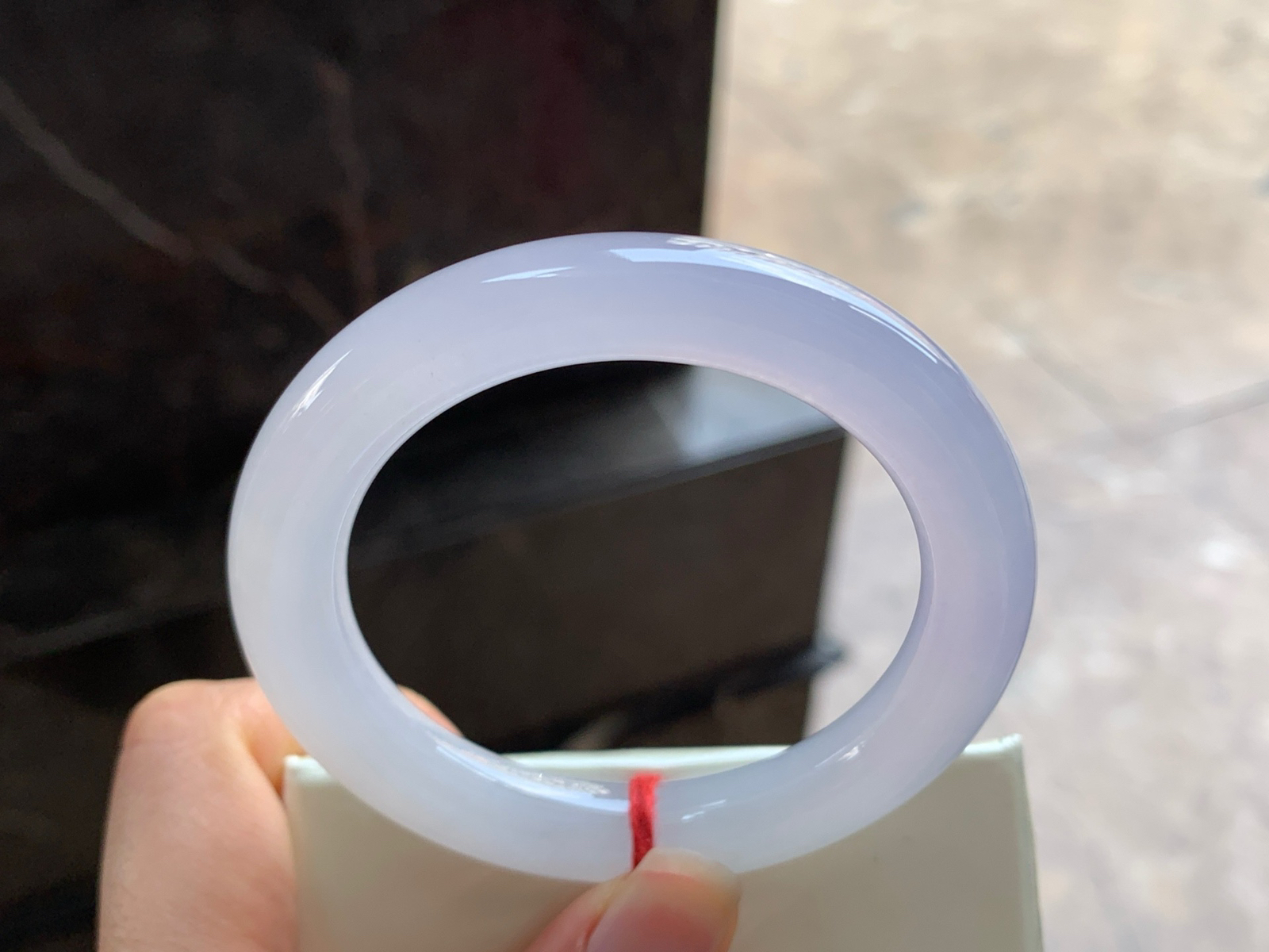 51-9.8

冰紫圆条手镯^_^透亮