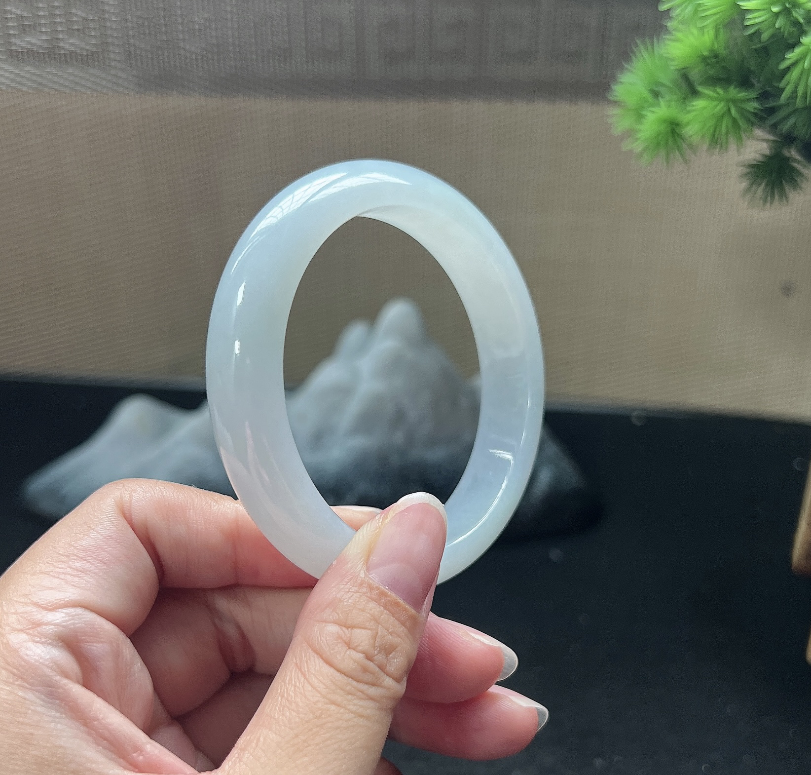 53.5圈口正圈白月光手镯，胶感十足~