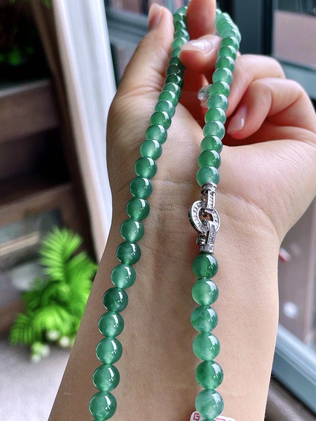 高冰晴绿珠链圆珠珠子珠链， 性比高，7.6mm，34cm，71.6克