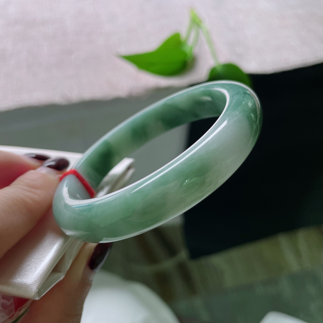 55.8/11.8/7.5，飘花正圈，沉鱼落雁，闭月羞花，水润，种老，有纹，ss50770a