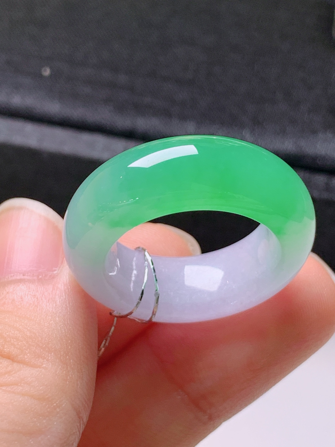 ️ 冰种绿指环，无裂翠旅水润，裸石27.6-8.3-5.1，圈口15