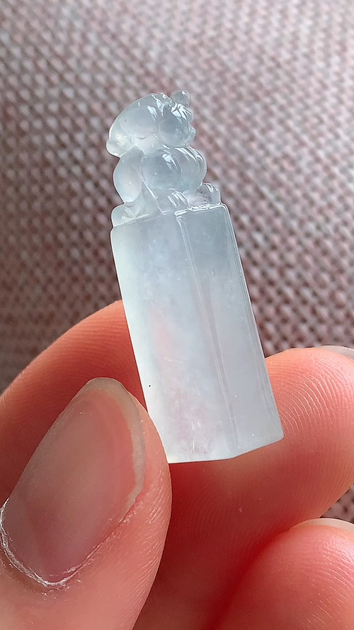 天然翡翠，冰透貔貅印章，尺寸28.2/8.8/6，xw427