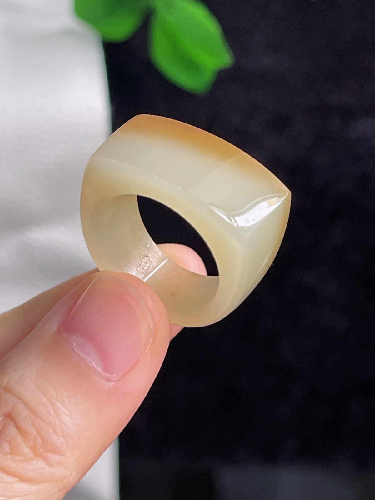 和田玉糖玉马鞍指环