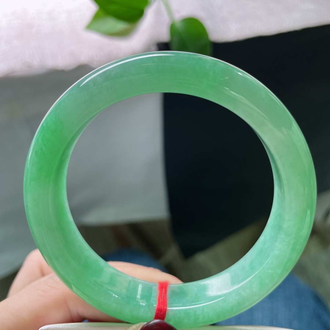 59/13.5/9.3，绿底正圈，颜色鲜艳夺目，倾国倾城，万古长青，经典传承之美，无裂，ss51716a