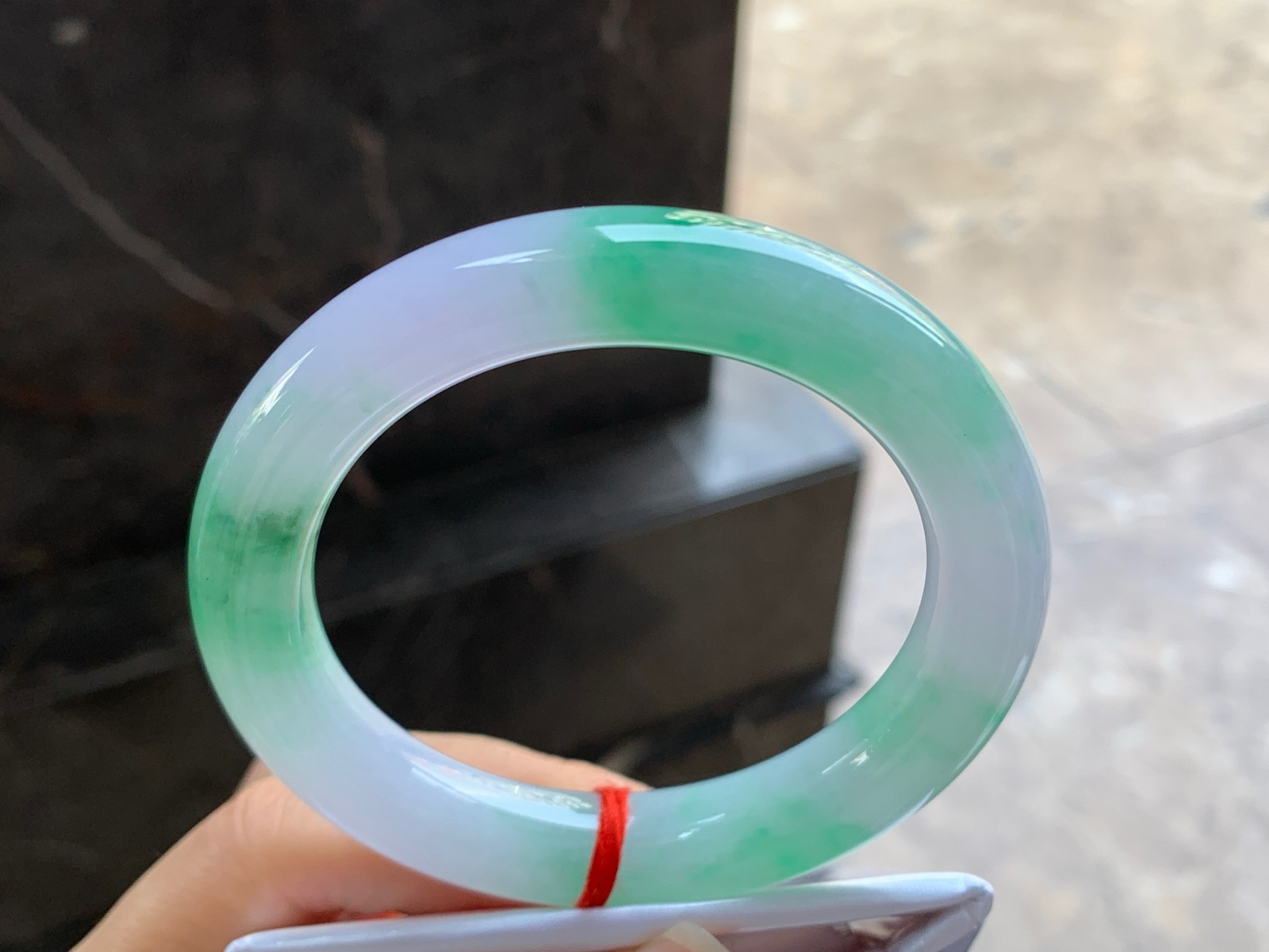 57-11.7

春带彩圆条手镯^_^颜色鲜艳