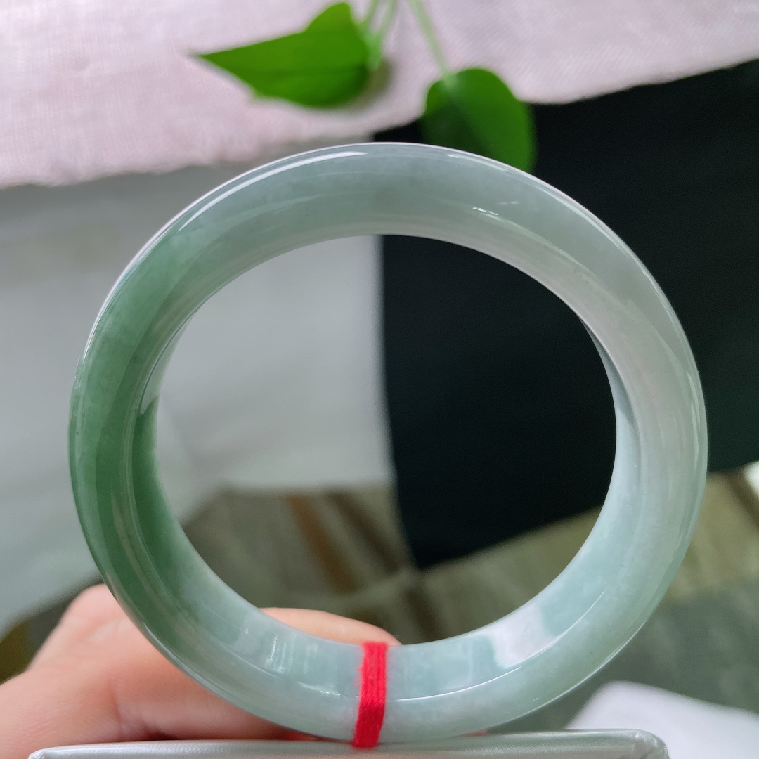 53.8/12.2/7.9，油青正圈，半山水，行至水穷处，坐看云起时。无裂，ss49311a