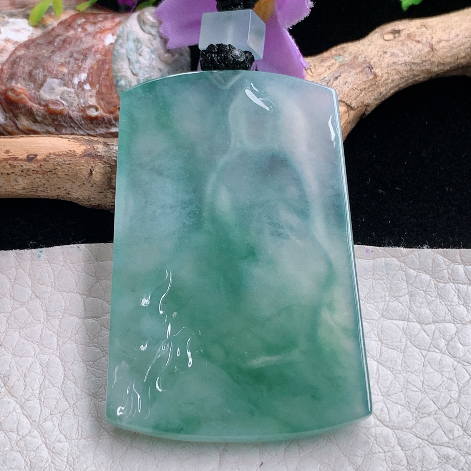 yl实拍55*36.2*6.2缅甸翡翠糯雕冰飘花玉观音玉吊坠 玉挂件