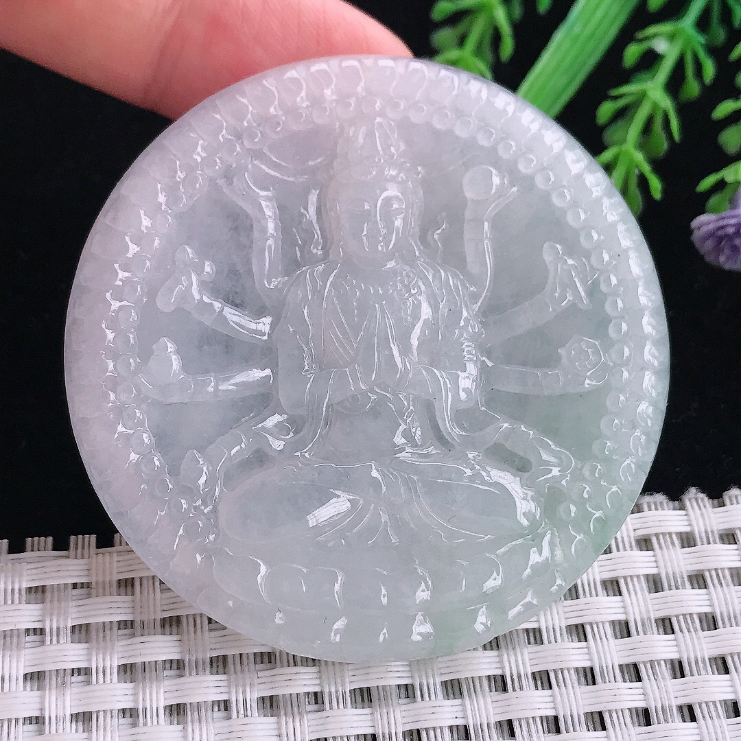 实拍A货翡翠55.8/6.5老坑秀气温润千手观音吊坠翡翠玉坠挂件