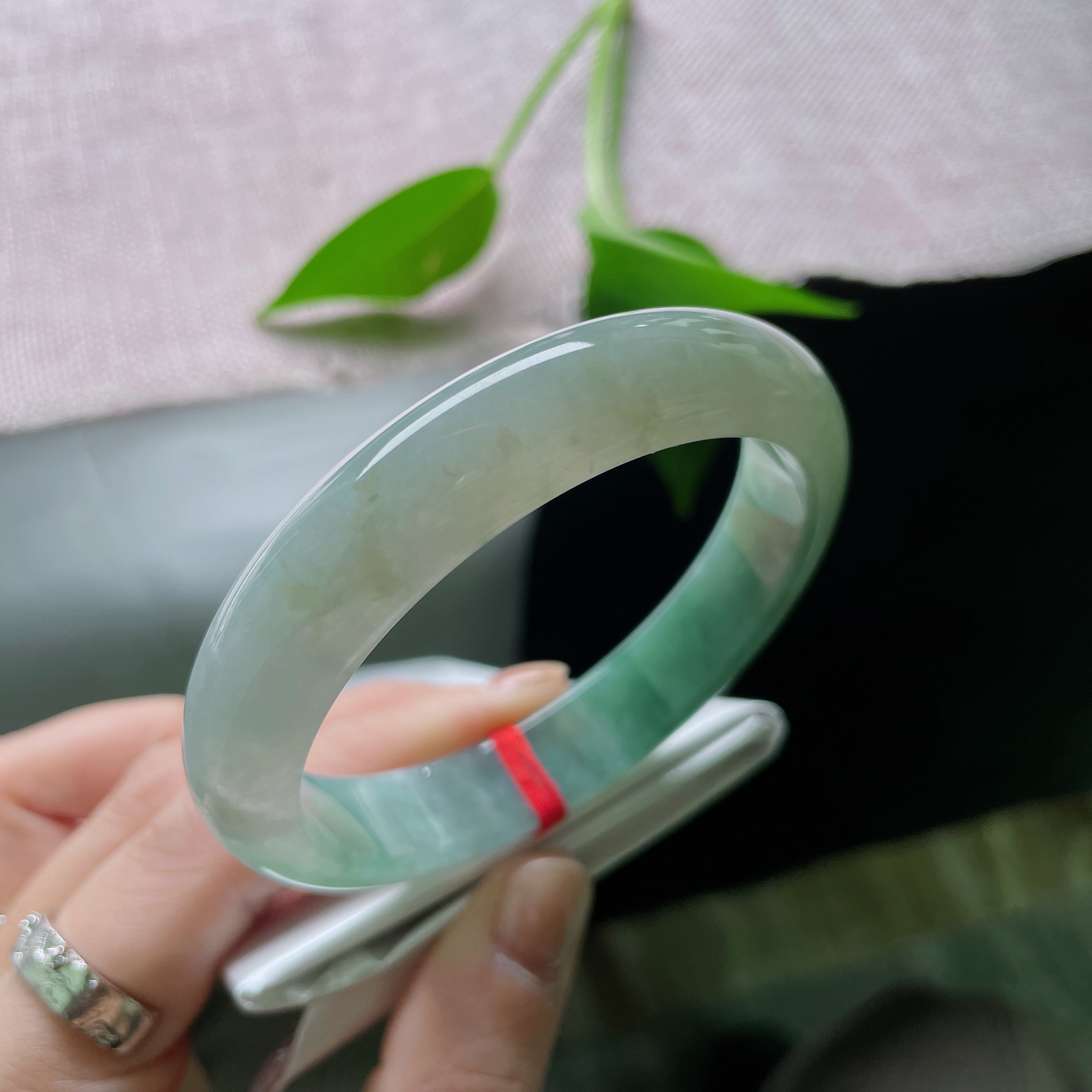 57.8/12.3/7.6，半山半水正圈，油青，种老，油性好，上手古典优雅，皮纹，ss49848a..