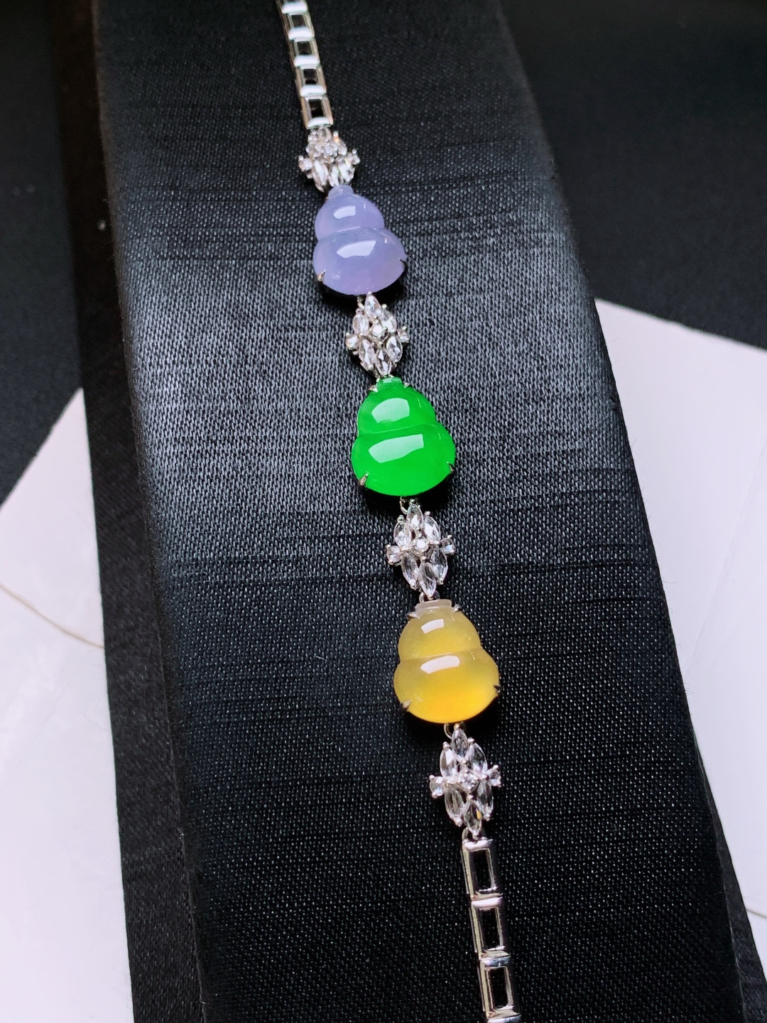 ️ 多宝葫芦手链，色正阳绿，五彩斑斓，裸石11.6/9.4/2.5