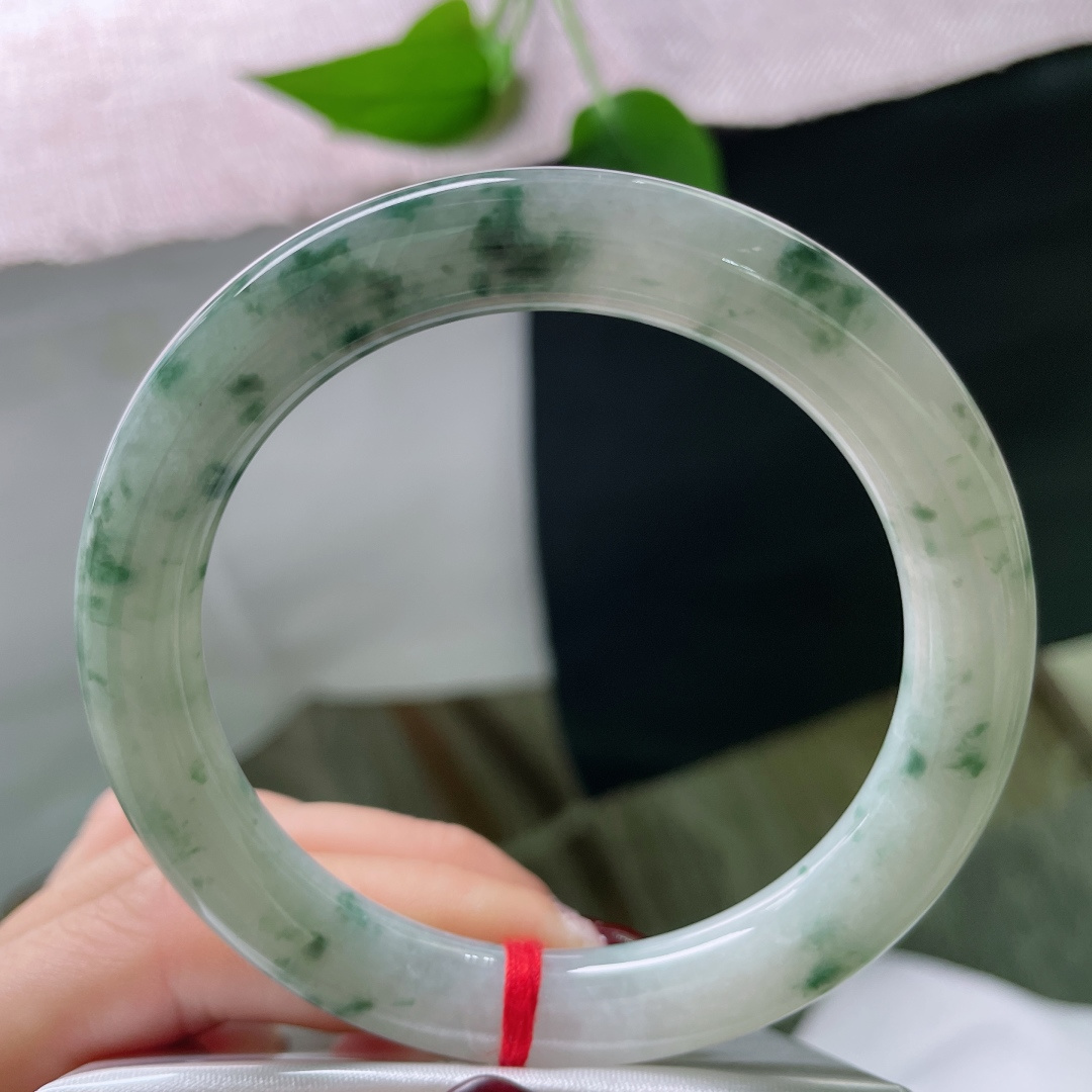 58.4/9.6，飘花圆条，繁花似锦觅安宁，水头好，经典大方，皮纹，ss52182a