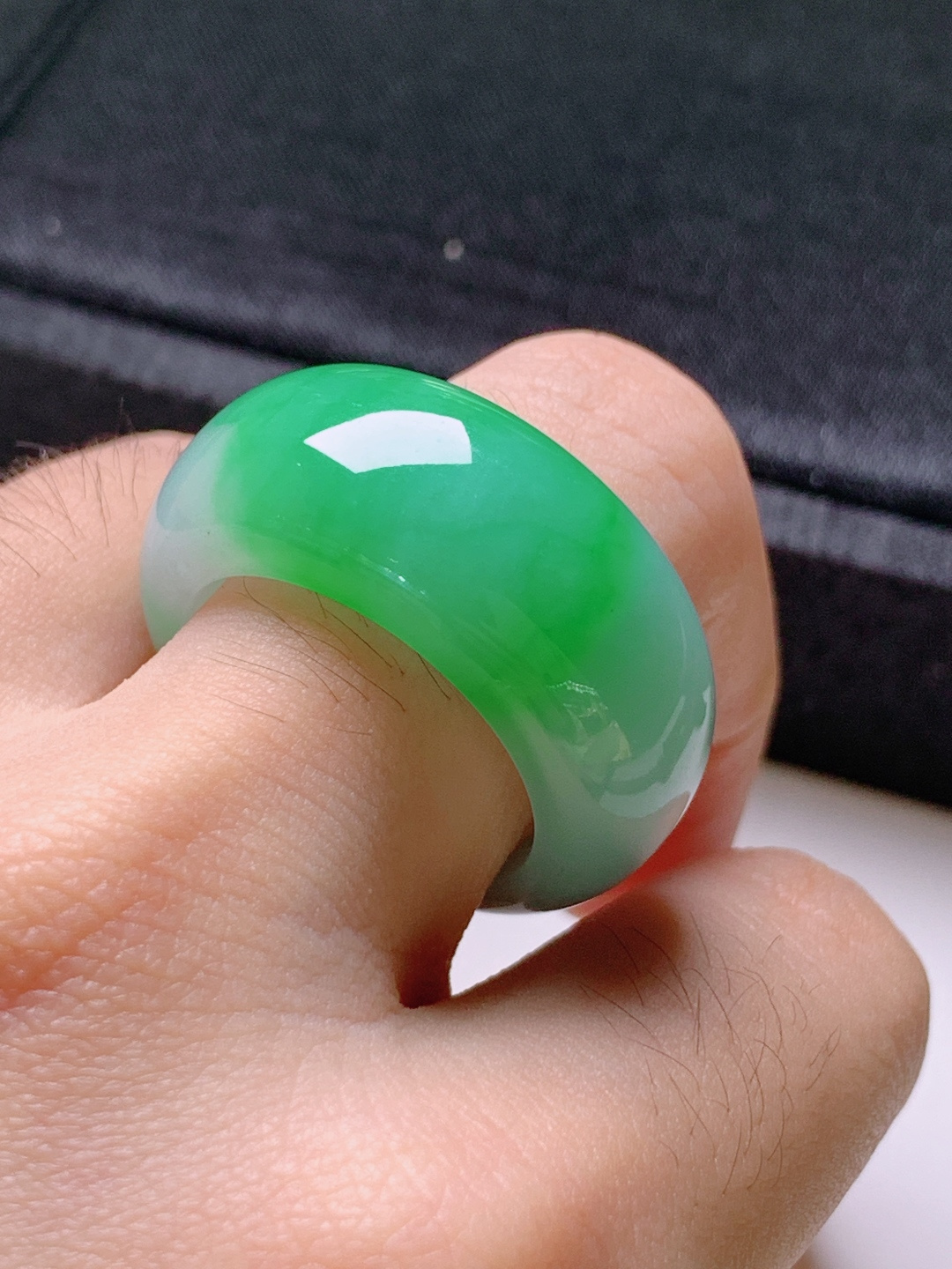 ️ 冰阳绿指环，无裂色阳饱满，宽版设计，裸石29.4/12.3/5.3，圈口20，编号39