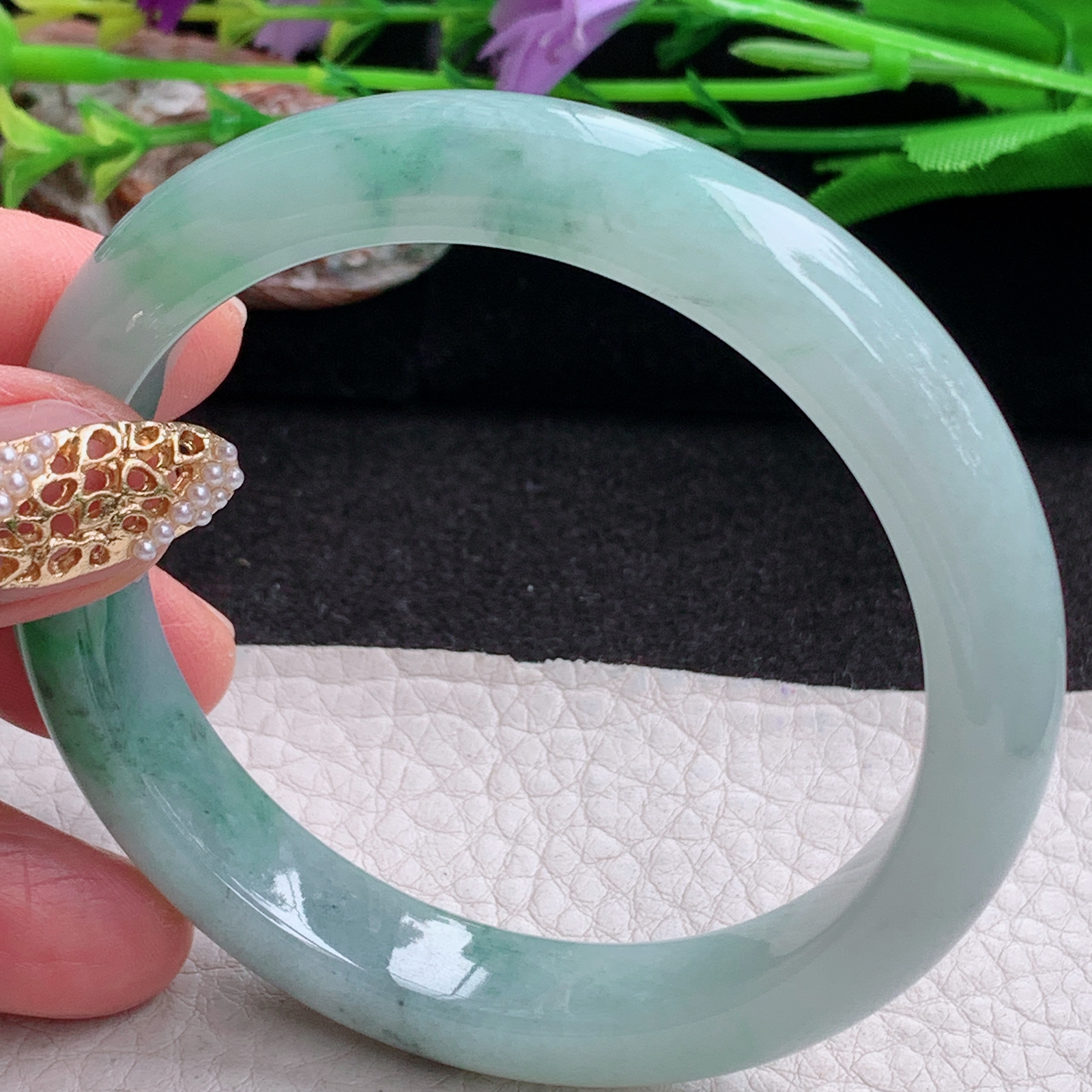 xx自然光56.5*11*8.6平安镯 缅甸翡翠a货手镯飘绿女款正圈玉镯子