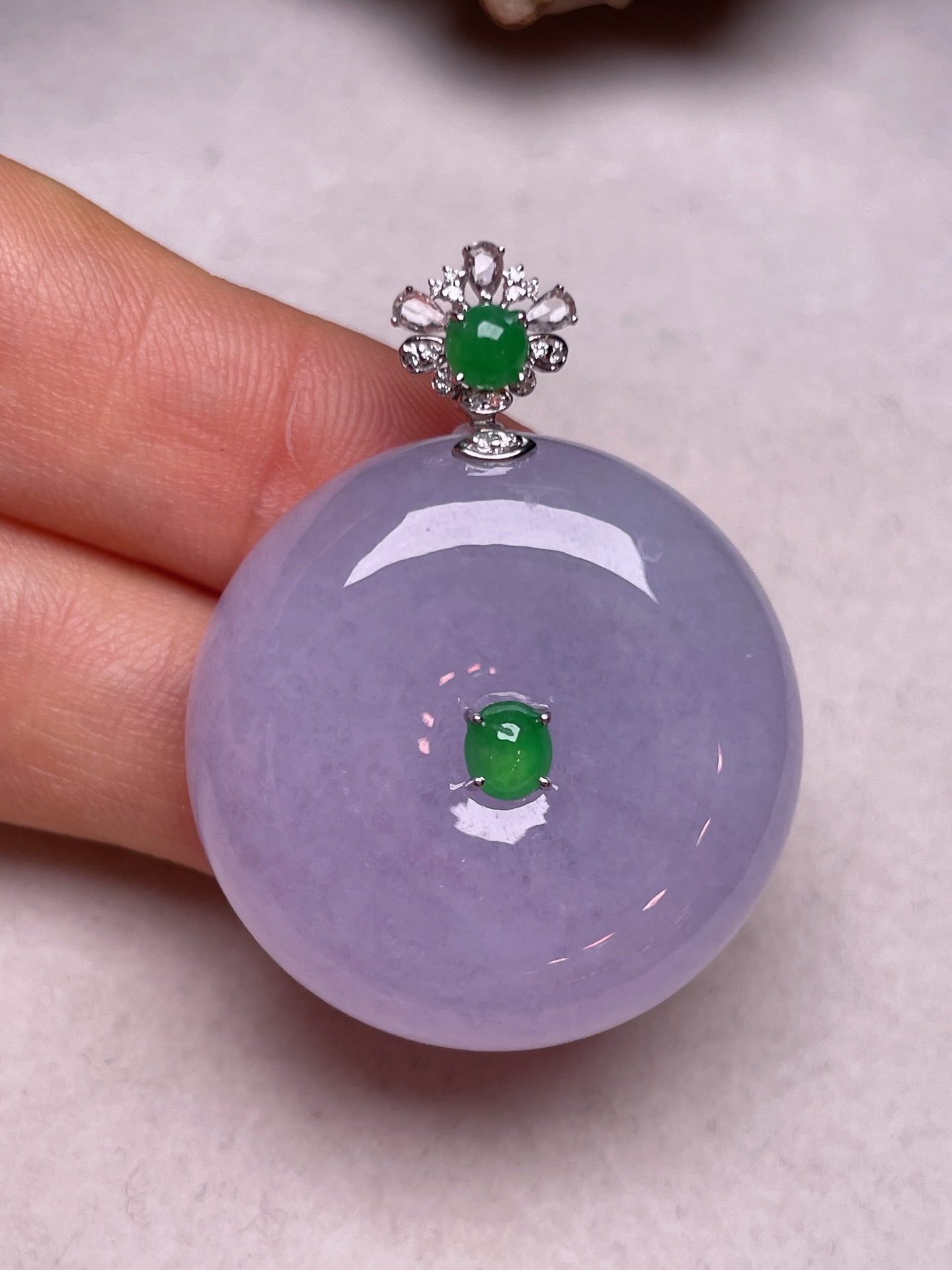 ️，18k金镶平安扣，冰糯种满紫，无裂，一手货源，尺寸29.3/12.2长37.6