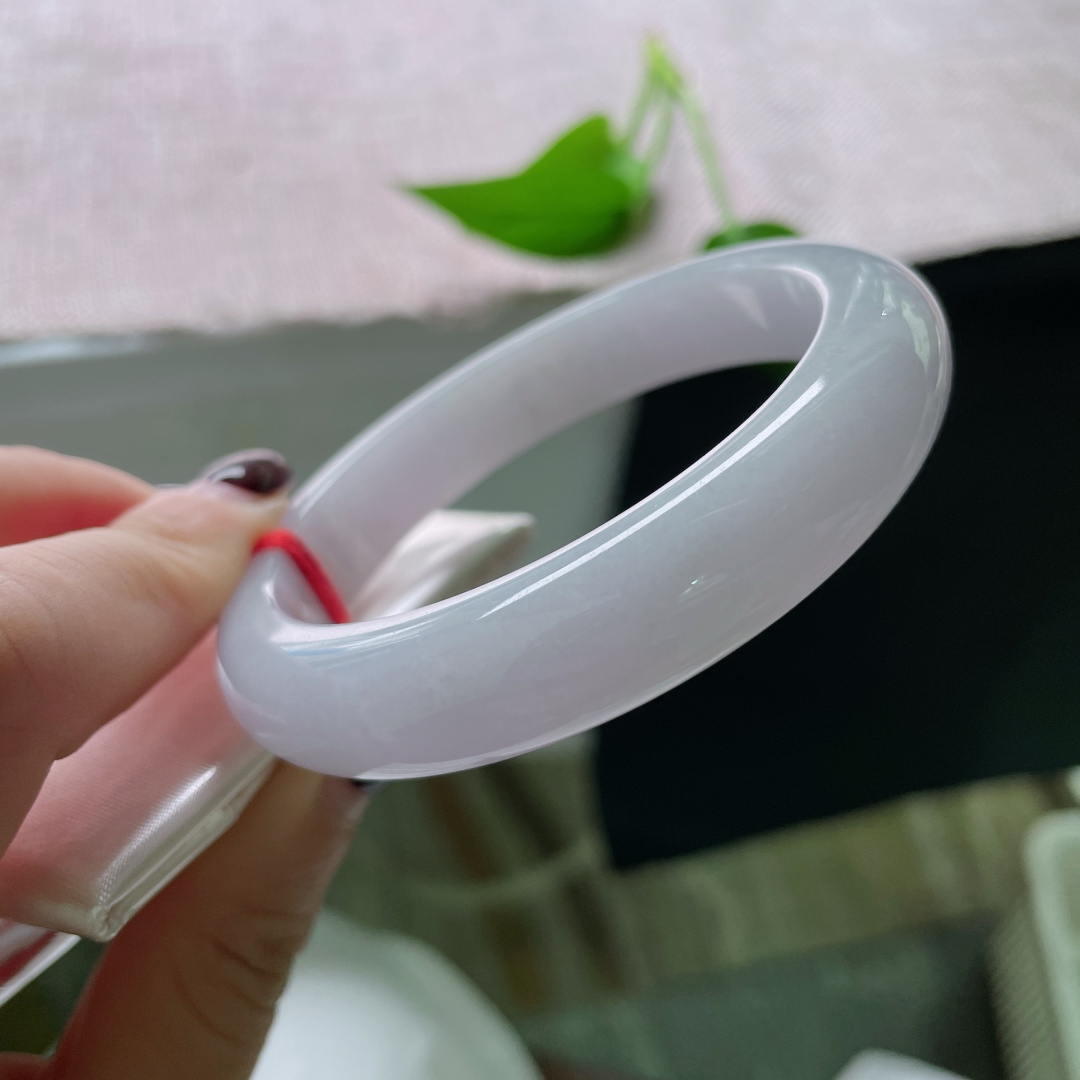 57.4/12.5/9，正圈，质地温润，是宇宙的浪漫，偶然滴落人间的颜色。无裂，ss51301a