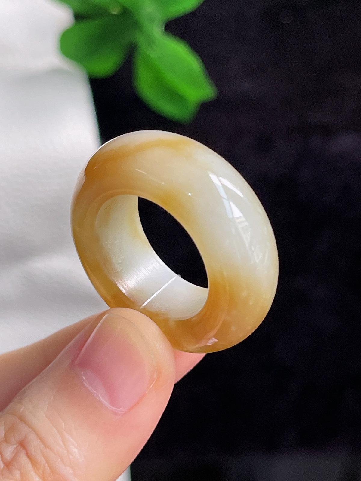 和田玉糖玉宽版指环