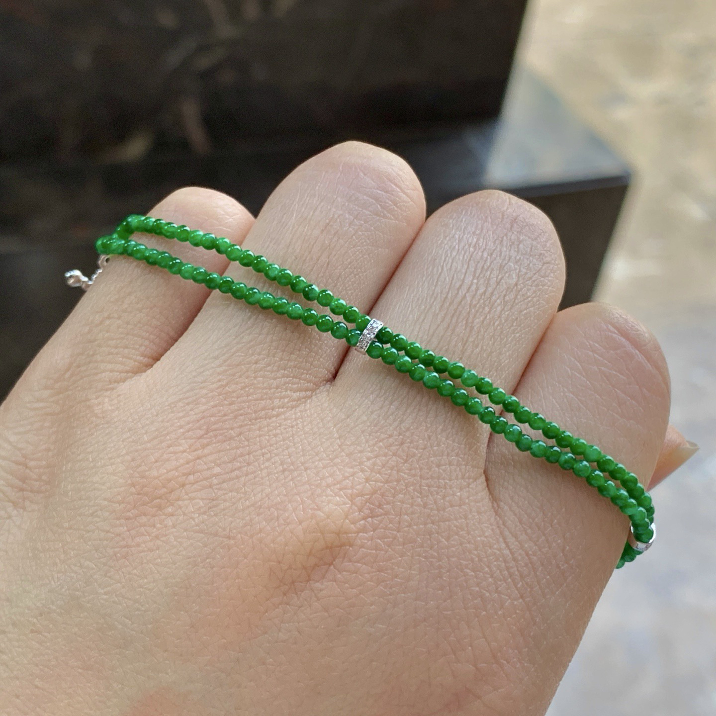 绿色手串^_^鲜艳 颜色好看