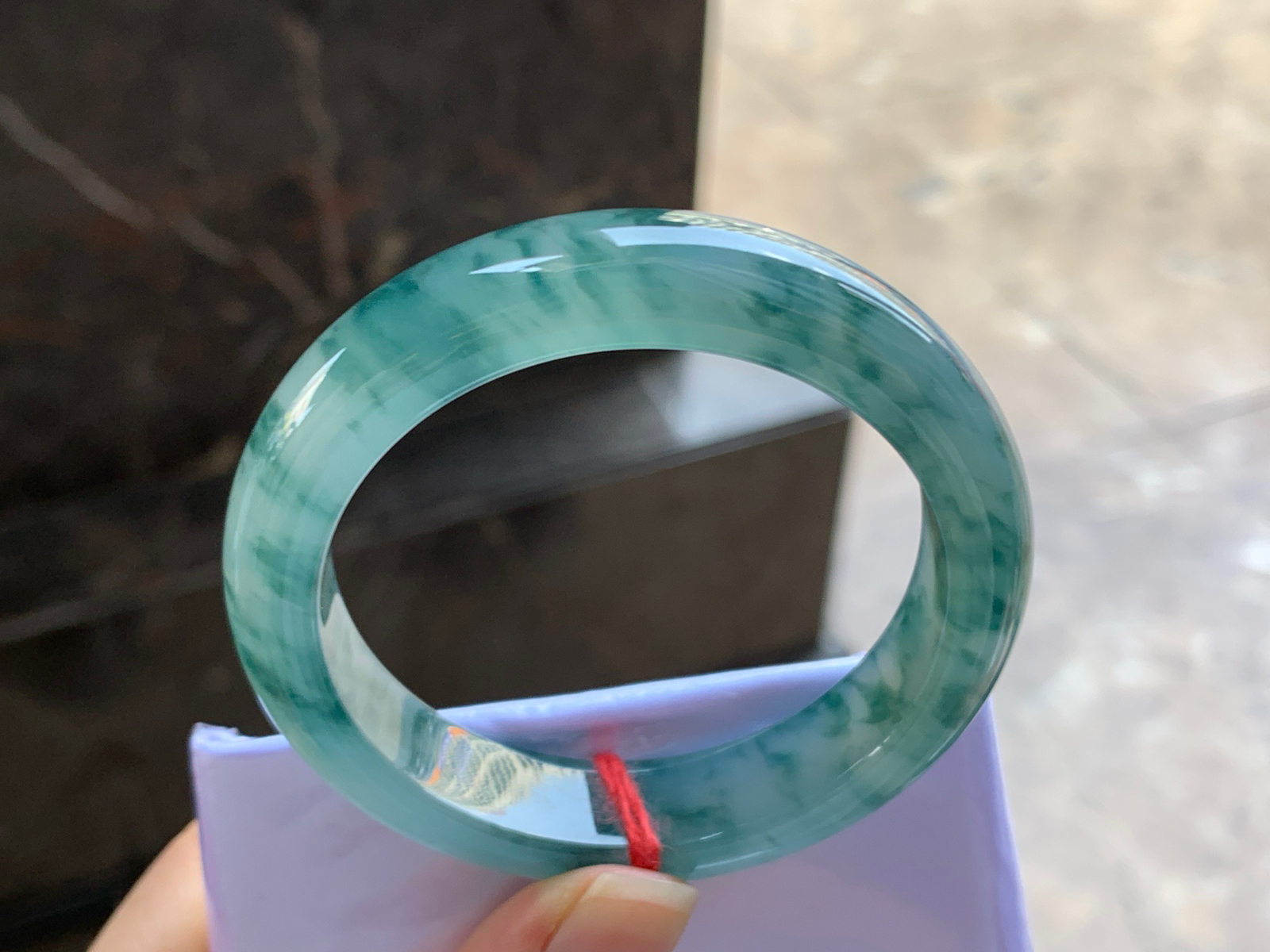 51-12.5-8.1

蓝花手镯^_^飘花浓郁