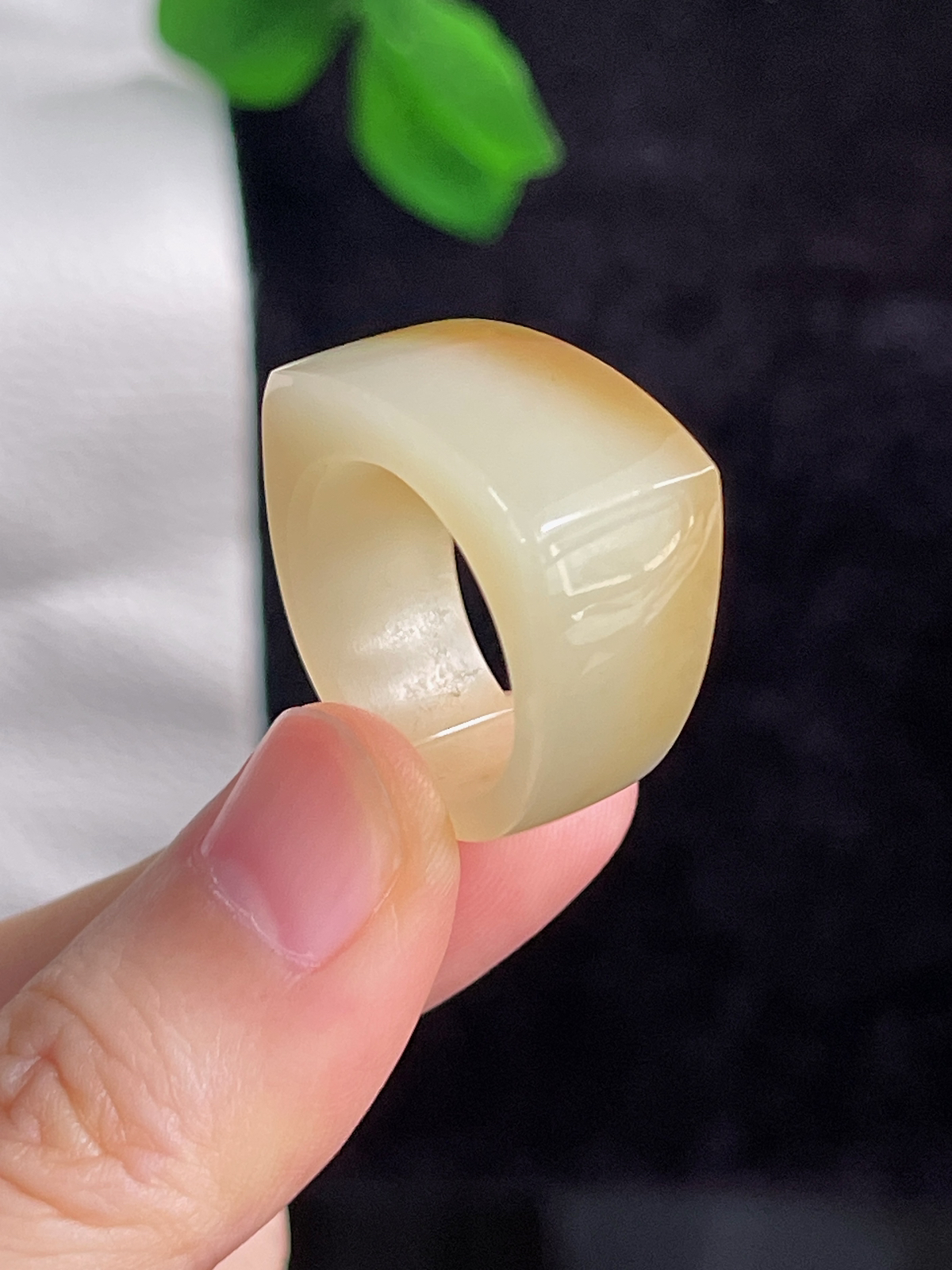 和田玉糖玉马鞍指环