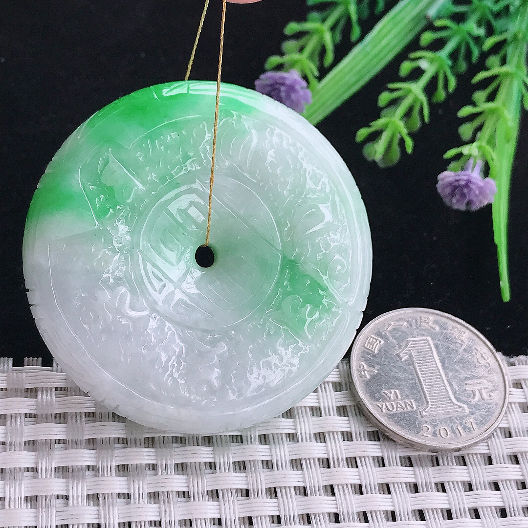 实拍A货翡翠50.3/12.5老坑精美温润飘阳绿仿古平安扣吊坠翡翠玉坠挂件