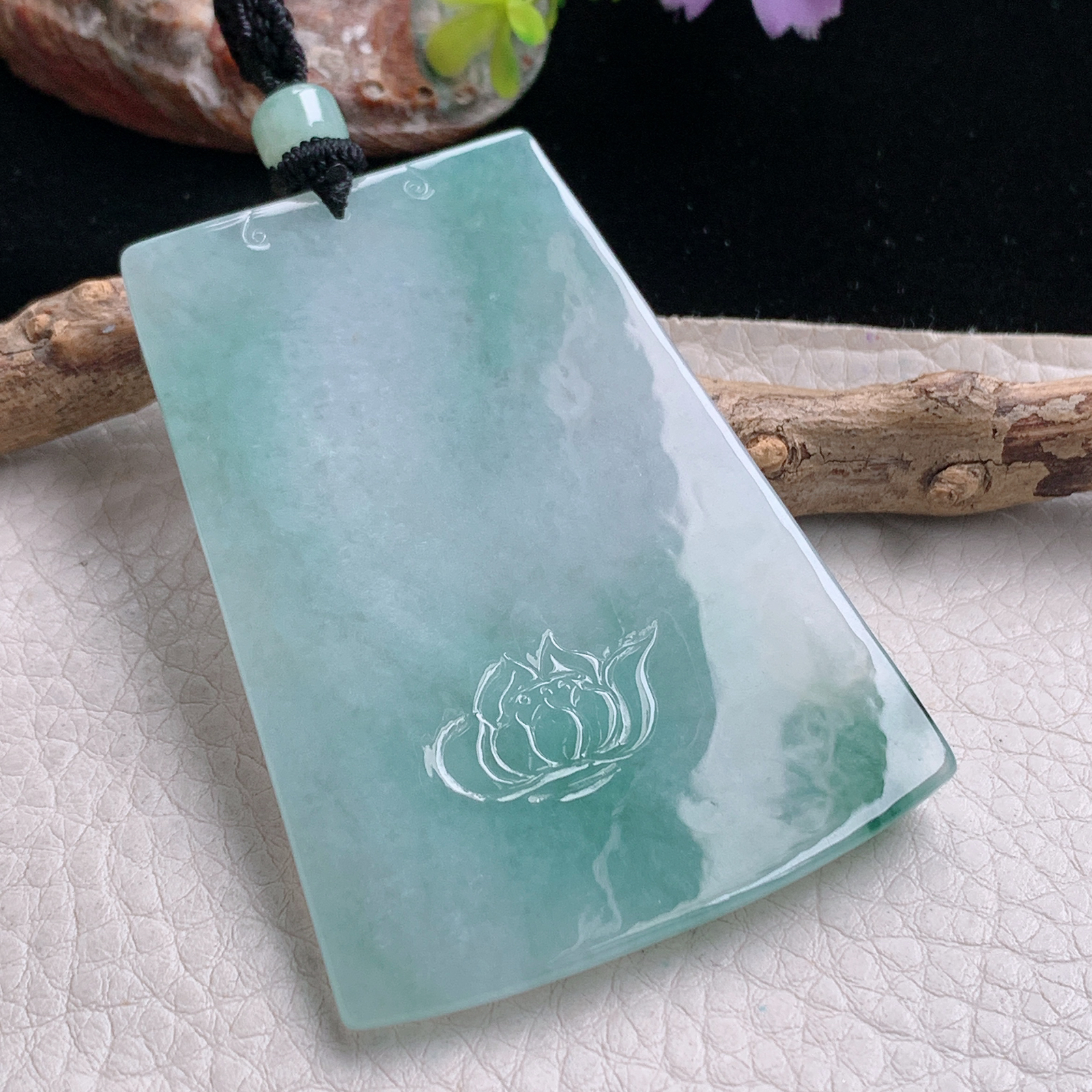 yl实拍65*47.8*5.7缅甸翡翠冰飘花千手观音 生肖守护神玉吊坠 玉挂件