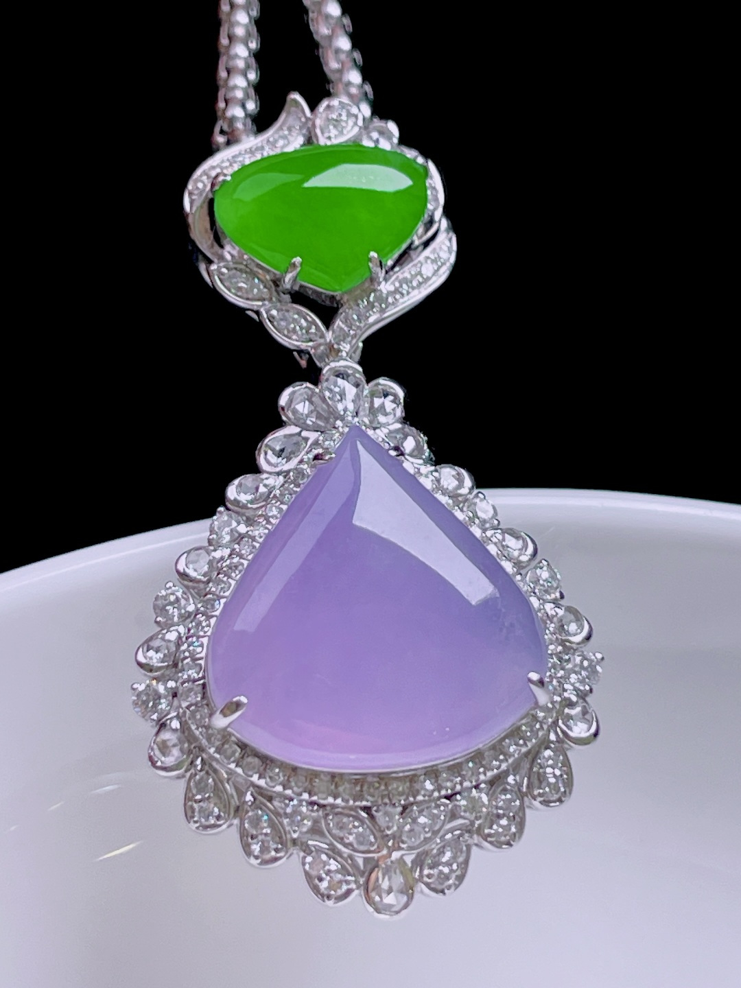 ️ 冰种水滴形，色艳色浓，种老水润，18k金镶嵌：36/19.5/10，裸石：14/14.1