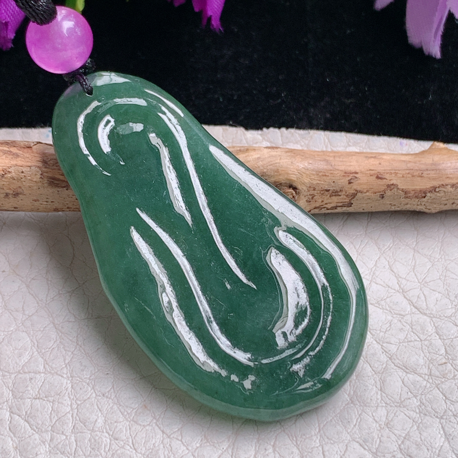 t实拍50.3*27.3*6.2缅甸翡翠A货精雕冰油绿上山虎 生肖虎玉吊坠 玉挂件