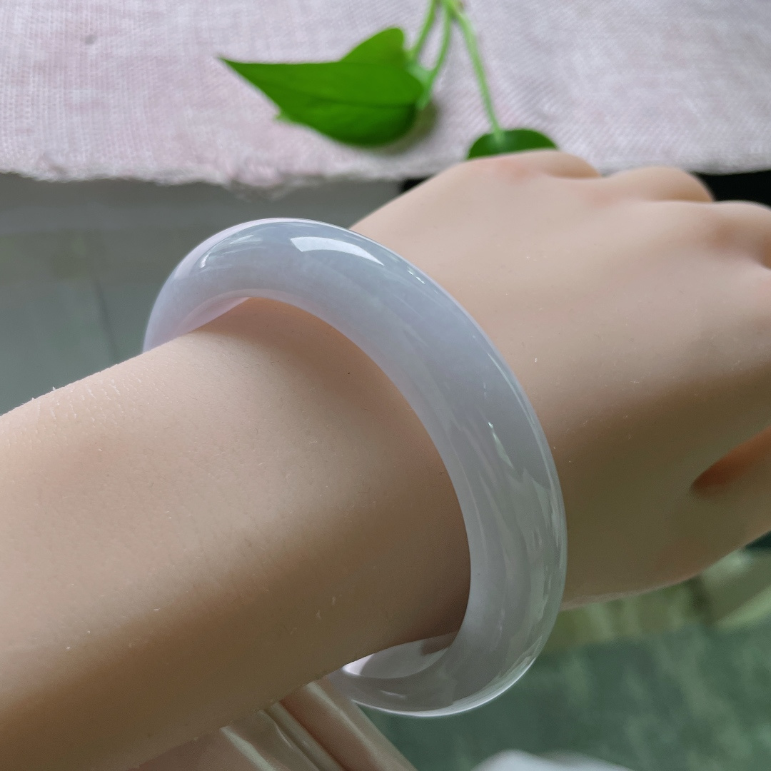 57.4/12.7/8.7，正圈，底子细润干净，紫玉嫣然，腕间的一片云霞，无裂，ss51312a