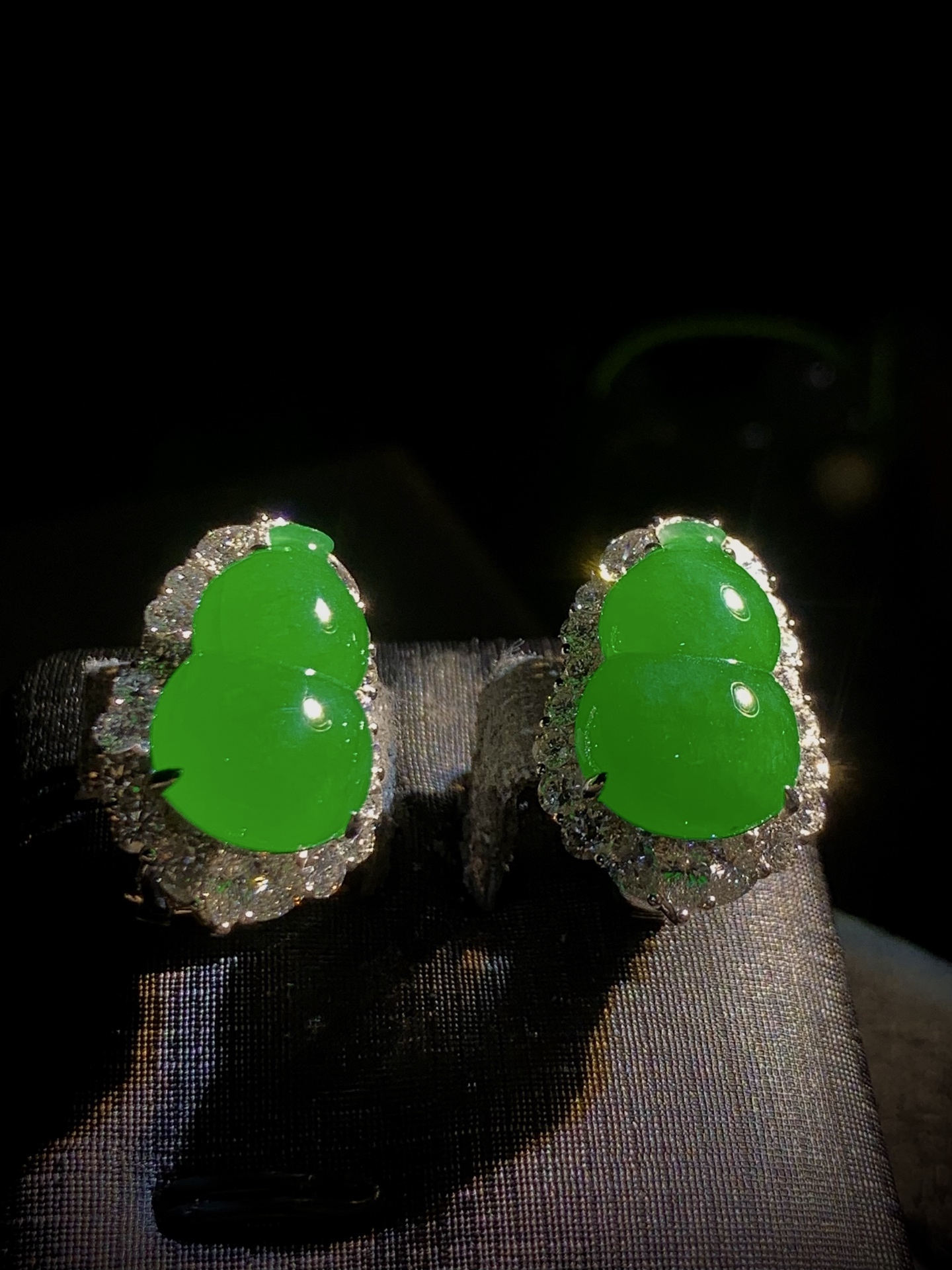 ️ 葫芦耳拍耳钉21.5/14.8/9.5mm，18k金，南非钻，11.66g，编号