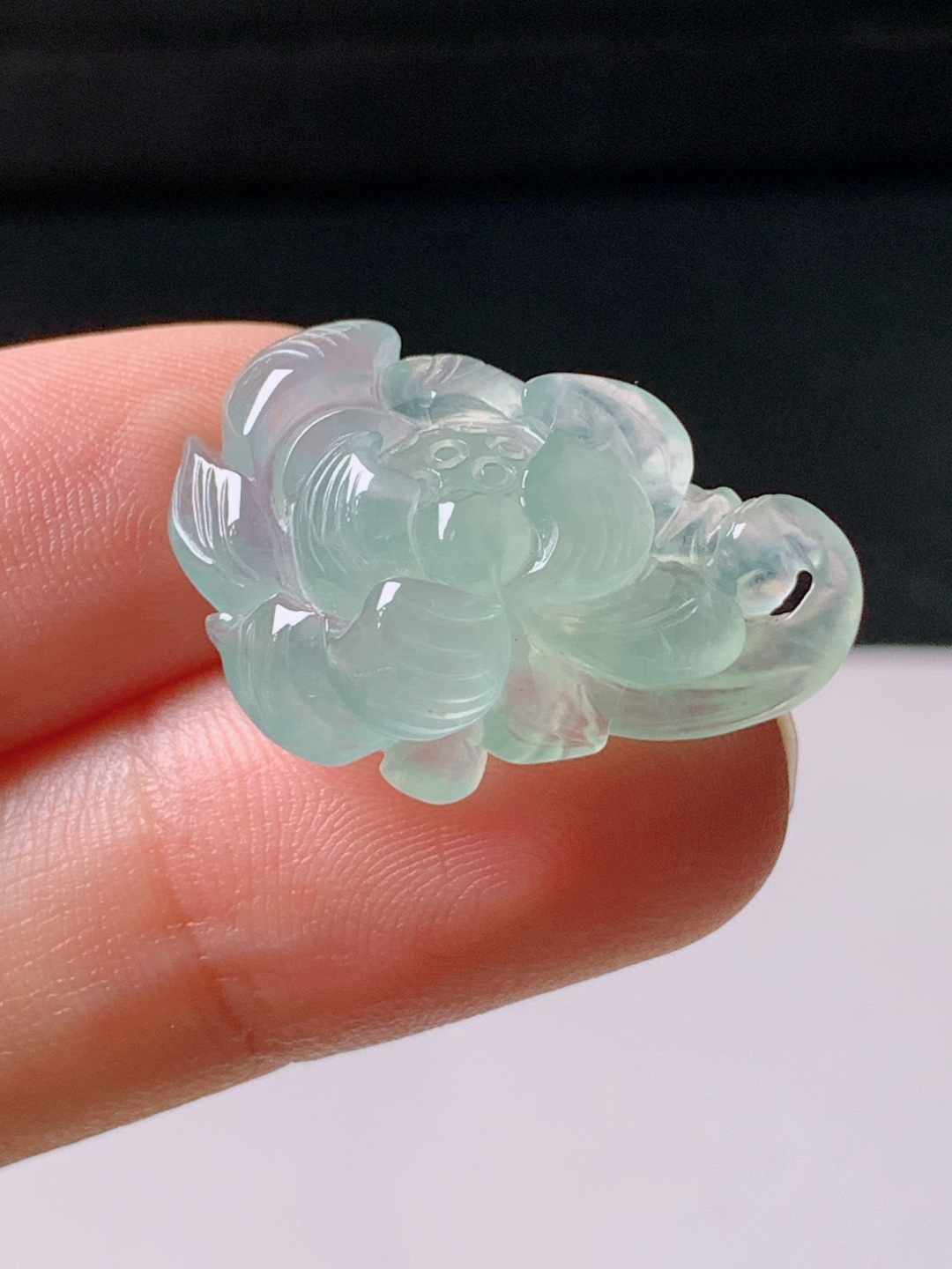 冰种晴水莲花，无裂，裸石25.5/17.1/8.4