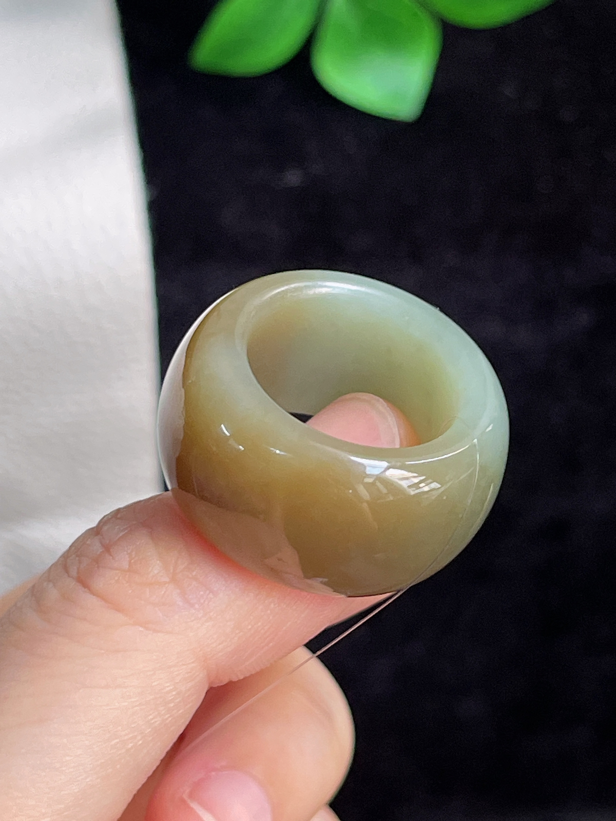 和田玉宽版指环