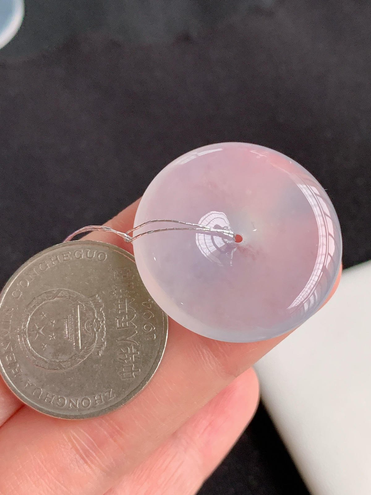 【冰种平安扣】
裸石尺寸：29/5.6..