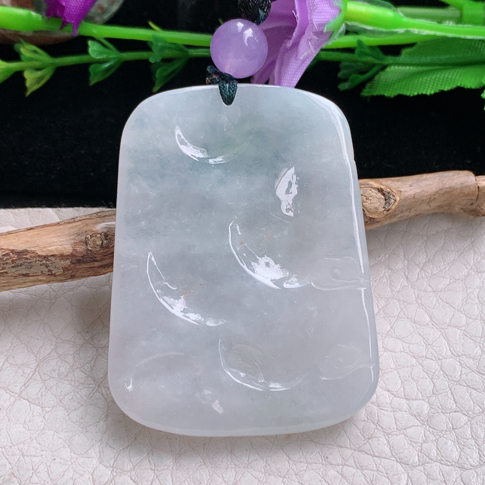 t实拍48.8*36.7*6.8缅甸翡翠A货精雕冰纯立体牛 扭转乾坤玉吊坠 玉挂件