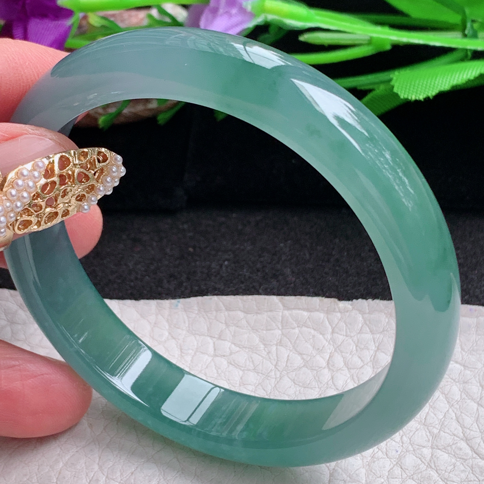 yh实拍57*11.8*7平安镯 天然翡翠a货手镯冰蓝正圈玉镯子