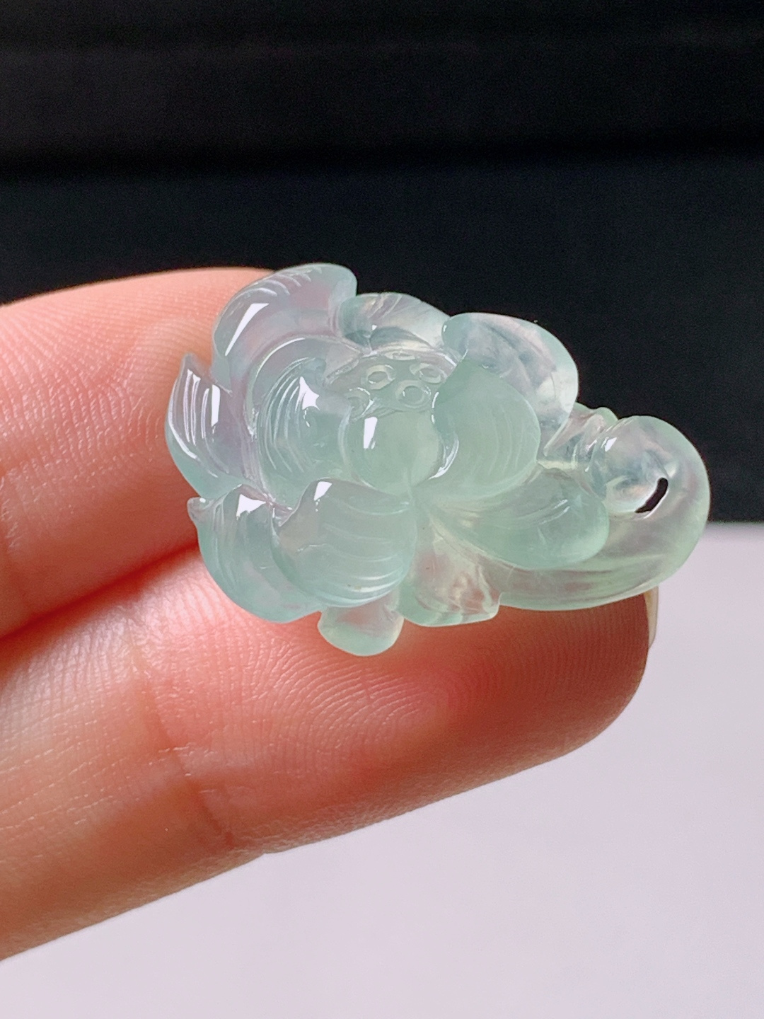 冰种晴水莲花，无裂，裸石25.5/17.1/8.4